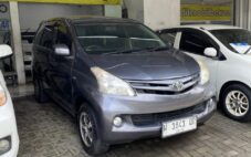 TOYOTA AVANZA 2014 MATIC